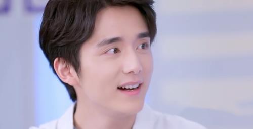 张新成综艺节目截图</div>