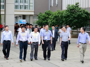 Falcons战队比赛中专注操作<br><h2 id=