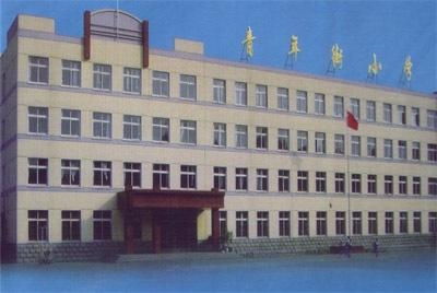 辽宁辽阳市白塔区饭店火灾现场浓烟弥漫