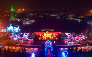 雨中夫子庙花灯璀璨夜景