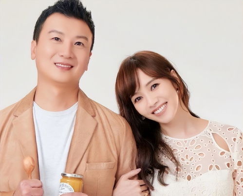 侯佩岑与丈夫甜蜜同框