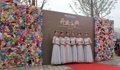 京东MALL内人潮涌动热闹非凡