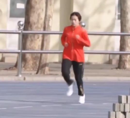 全红婵备战训练画面