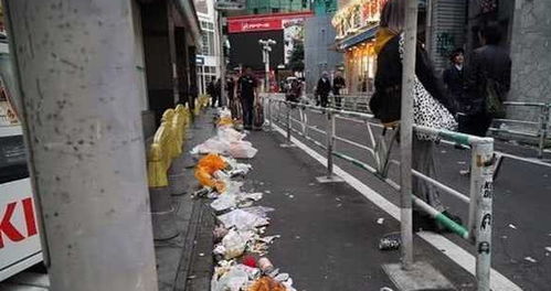 日本街头被盗井盖现场图