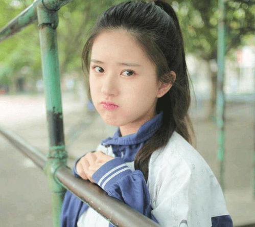 赵露思七分钟演出风波背后：粉丝慌了，工作室紧急回应