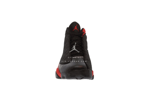 耐克与安德玛品牌logo对比图