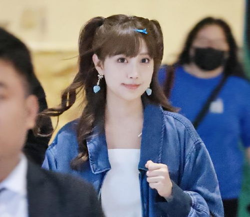 叶童参与浪姐6主题曲录制现场