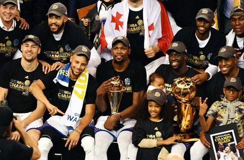 勇士火箭抢七大战，谁会获胜？