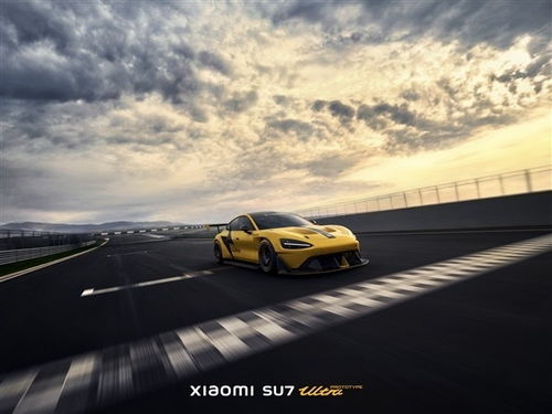 小米 SU7 Ultra 马力限制引发热议，OTA 更新为何停止推送？