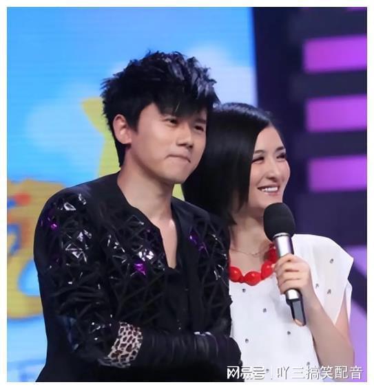 张杰与粉丝亲切互动