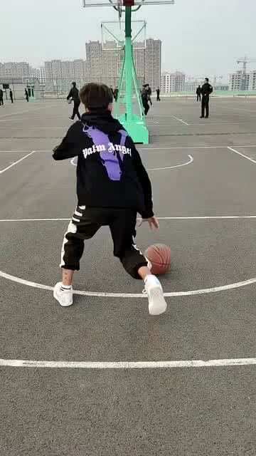 NBA的淘汰率有多高？一个普通球员的残酷现实