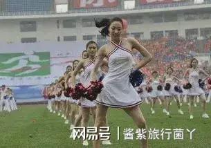 学生运动会后集体退60多件裙子，商家损失超八千！该谁负责？