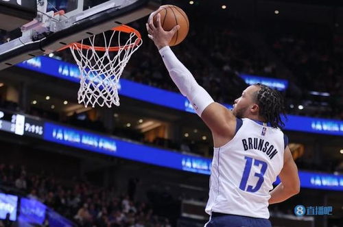 布伦森在比赛中投篮
