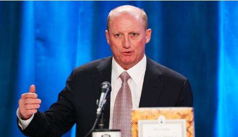 巴菲特与接班人格雷格·阿贝尔对话