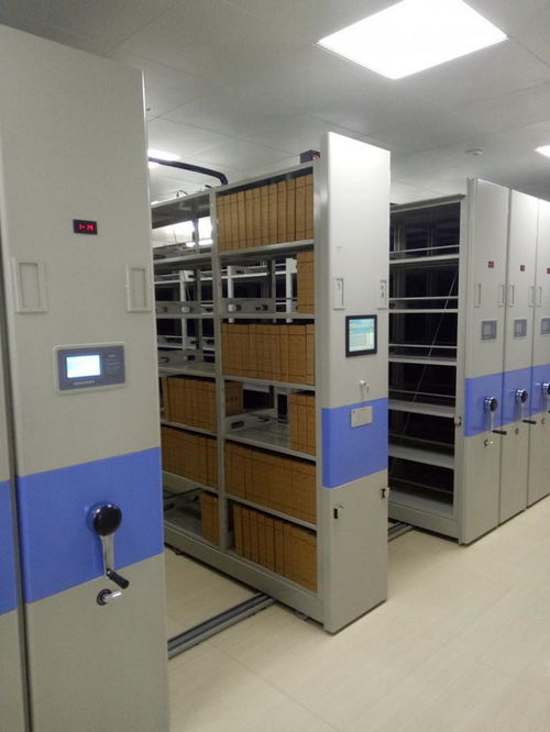 老旧档案室内部环境