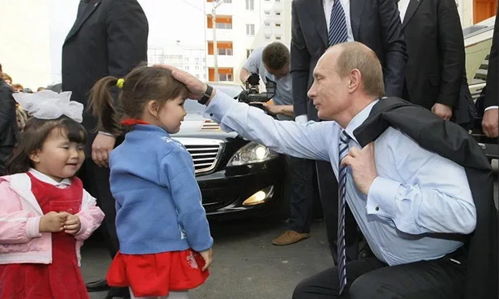 普京在克里姆林宫书房工作