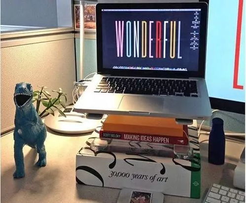 长时间盯着电脑工作