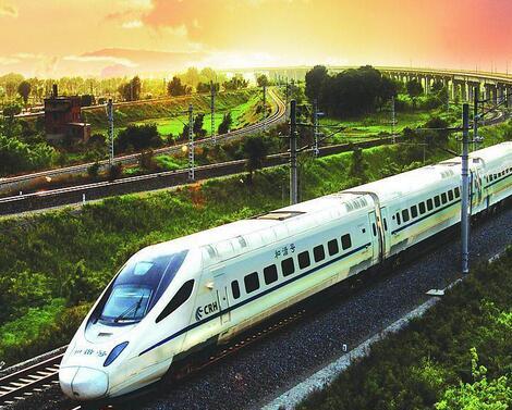 动车出站10分钟就停摆，乘客被困超4小时！我能申请赔偿吗？