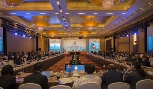 国际会议中的各国代表