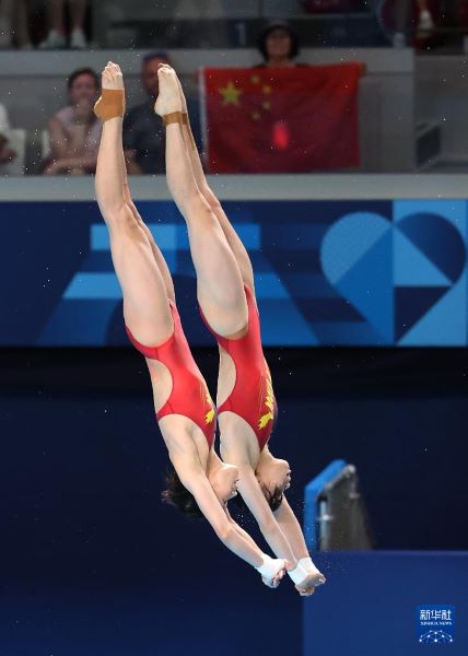 陈芋汐回应世界杯夺冠：实力与坚持的完美结合