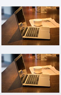 办公桌上整齐的笔记本和咖啡杯