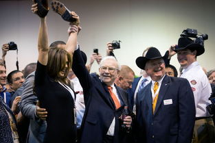 94岁巴菲特再登股东大会：AI、接班人、关税战全解析！