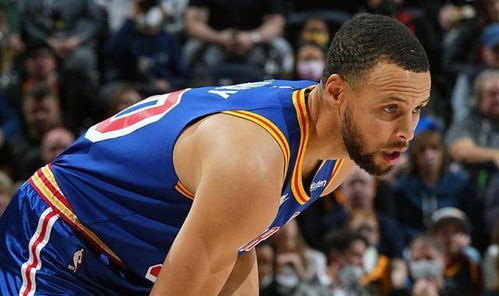 库里投中超远三分庆祝动作