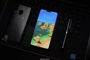 iPhone 18 Pro 系列屏下 Face ID 终于来了？单挖孔设计引发热议！