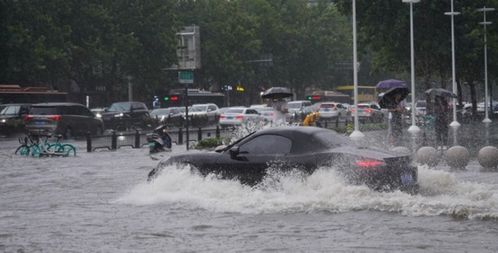 贵州游船侧翻事发时出现14级阵风，现场目击者讲述惊险一刻