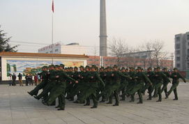 队员进行正步训练