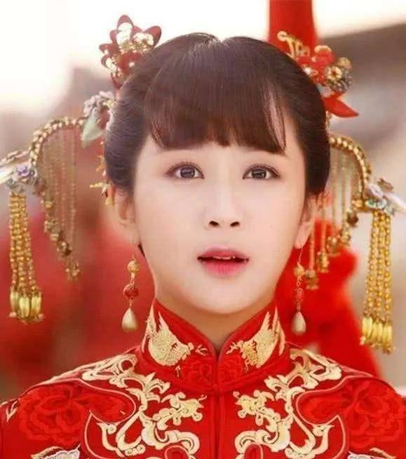 杨紫去年就拍了撕拉片？真相背后，她到底经历了什么？