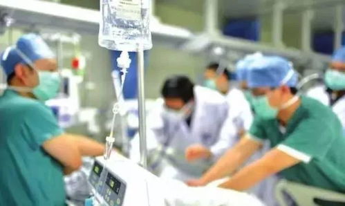 输头孢离世女生曾自行拔针头自救：悲剧背后，谁该负责？