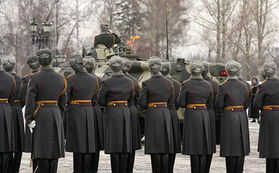 无名烈士墓前的长明火炬