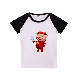 本人穿猪猪侠T恤自拍