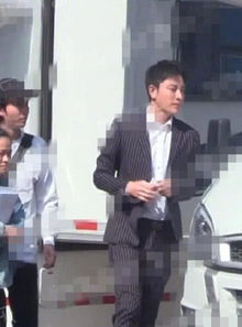 杨珊子被剧组送往医院接受治疗