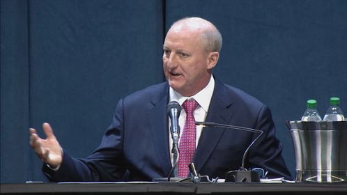 格雷格·阿贝尔在股东大会现场