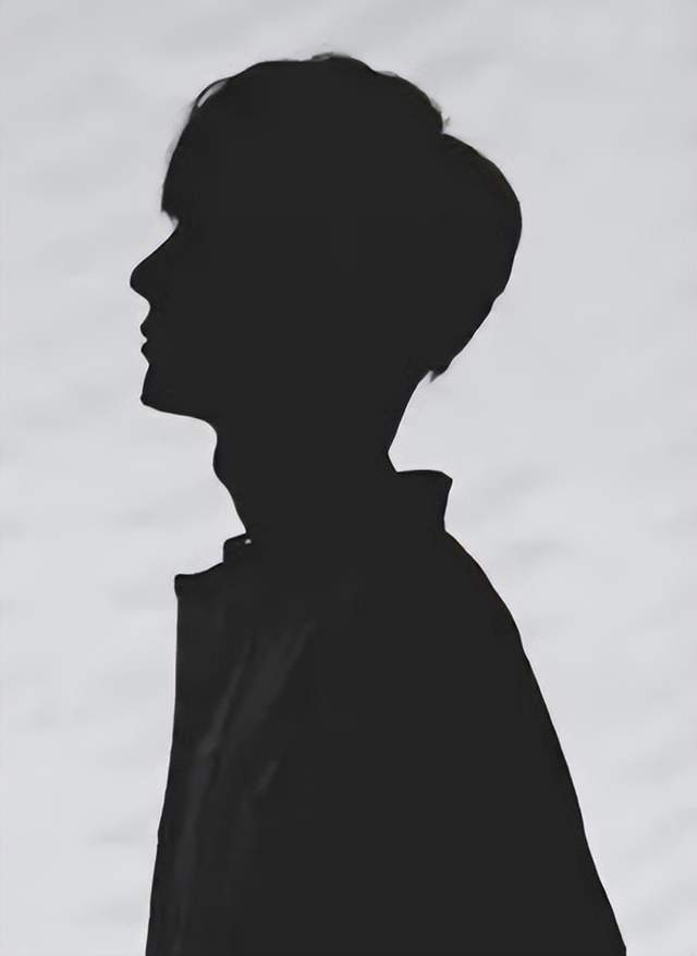 从一张悬念图到热搜霸屏，我如何用「灵犀相通」引爆微博营销新玩法