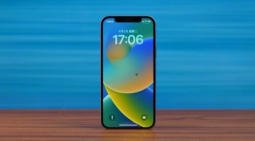iOS 18系统个性化锁屏界面展示图