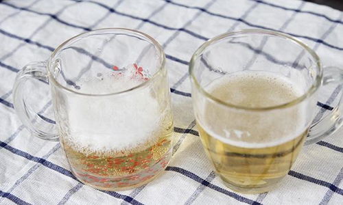 多种中药材与白酒混合浸泡图示图片