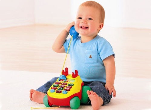 家长与孩子一起玩情绪卡片游戏