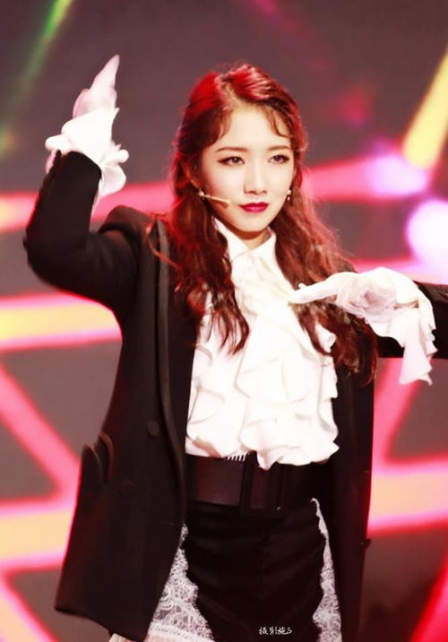 孟美岐没想到能跟歌手有联系？从爱豆到争议焦点的蜕变之路