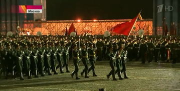 中国仪仗队在红场高唱《歌唱祖国》