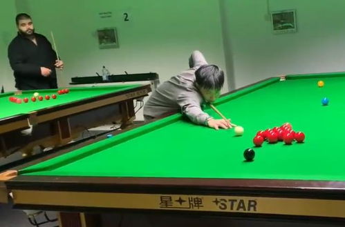 赵心童在家训练的画面