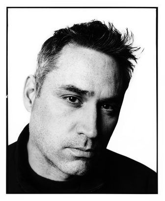 Alex Garland 导演工作照
