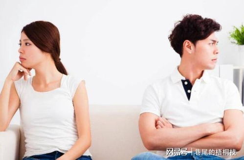 女子未叫爸妈被指责，丈夫抱走孩子引热议：家庭矛盾背后的情绪风暴