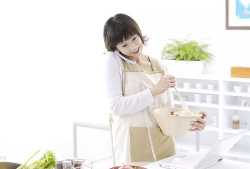 从街头小店到港交所挂牌：沪上阿姨的逆袭之路，山东夫妇如何大赚？