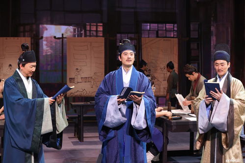 宋应星画像及《天工开物》书籍封面