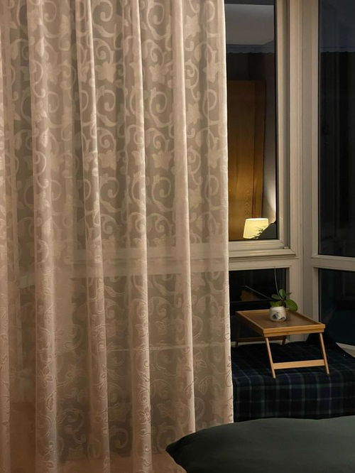 忘记打卡被扣工资？我亲历的职场‘迟到’风波