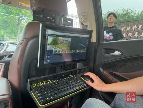 AI视频智能采集车在绵阳街头巡查市容