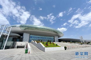 蜜雪冰城中央工厂外景图展示现代化厂房建筑